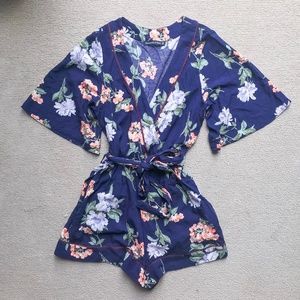 Abercrombie & Fitch Kimono Wrap Romper - size XS